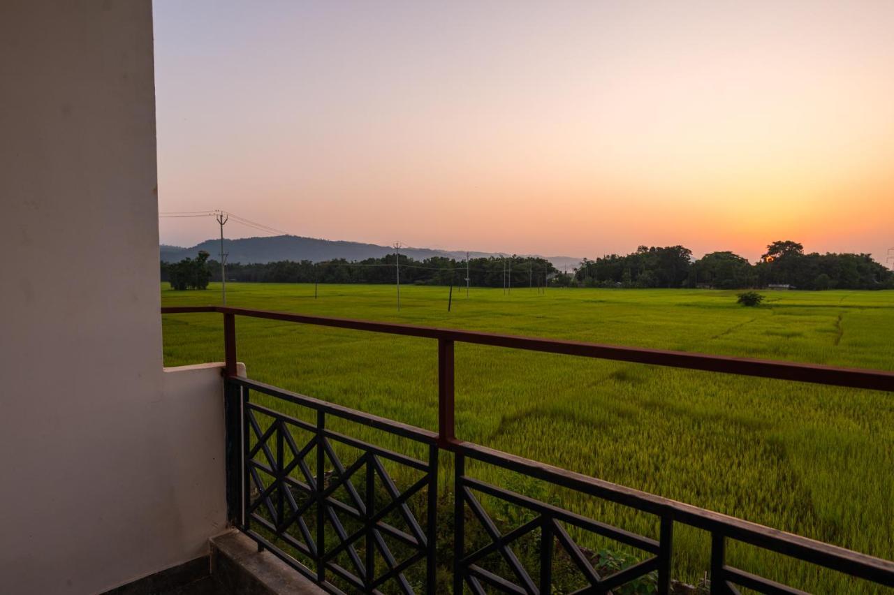The Kaziranga Address Otel Dış mekan fotoğraf