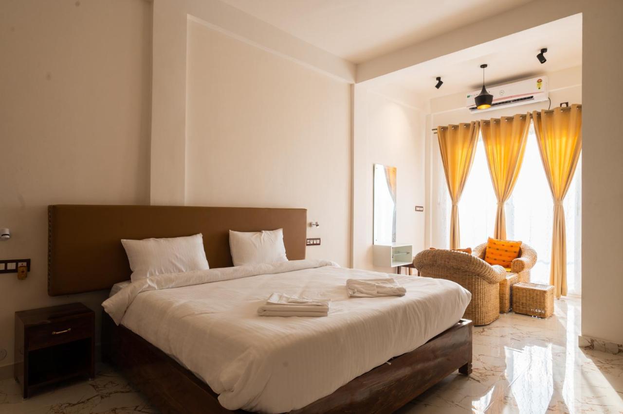 The Kaziranga Address Otel Dış mekan fotoğraf