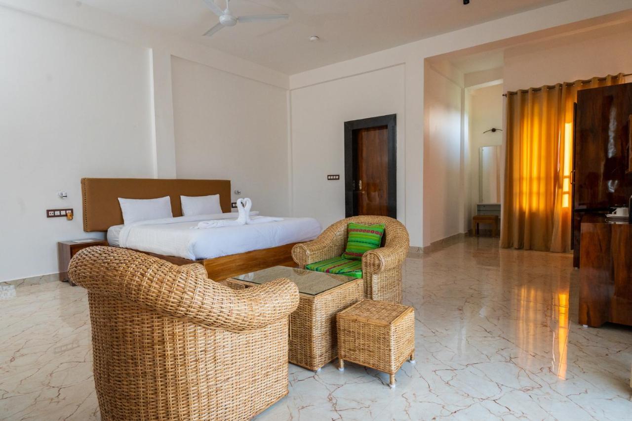 The Kaziranga Address Otel Dış mekan fotoğraf